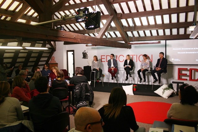 Education Talks: maestros que lideran y cohesionan