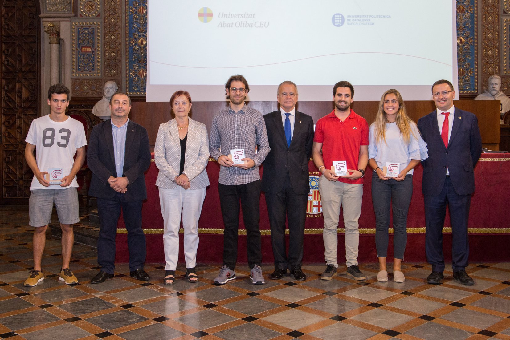 Premi a la millor golfista universitària