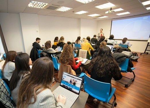 AQU destaca la internacionalitat, pràctiques i alumnat del MUPGS