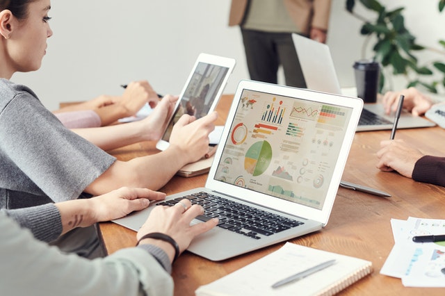 Hablar de marketing digital en la Javeriana