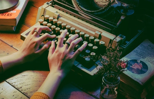 Traducción de un apetitoso bocado literario